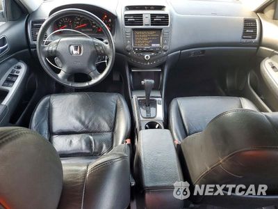 Zdjęcie 8 z 12 samochodu: 2004 HONDA ACCORD EX VIN:1HGCM66874A096650 - miniatura
