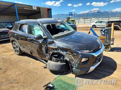 Czwarte zdjęcie samochodu z boku: 2023 CHEVROLET TRAILBLAZER LT VIN:KL79MRSL2PB189446 - miniatura