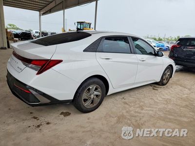 Trzecie zdjęcie samochodu z tyłu: 2025 HYUNDAI ELANTRA SE VIN:KMHLL4DG3SU926323 - miniatura