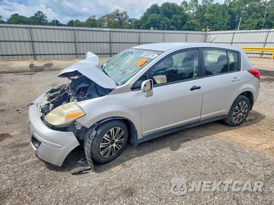 2009 NISSAN VERSA 1.8 S 3N1BC13E79L486273 - główne zdjęcie licytacji z USA - miniatura