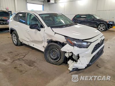 Czwarte zdjęcie samochodu z boku: 2025 TOYOTA RAV4 LE VIN:2T3F1RFV9SW505886 - miniatura