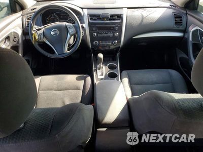 Zdjęcie 8 z 12 samochodu: 2014 NISSAN ALTIMA 2.5 S VIN:1N4AL3APXEN229360 - miniatura