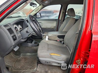 Zdjęcie 7 z 12 samochodu: 2006 DODGE DAKOTA QUAD SLT VIN:1D7HE48N46S503173 - miniatura