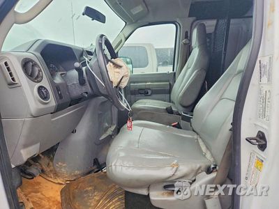 Zdjęcie 7 z 13 samochodu: 2013 FORD ECONOLINE E250 VAN VIN:1FTNE2EW7DDA58007 - miniatura