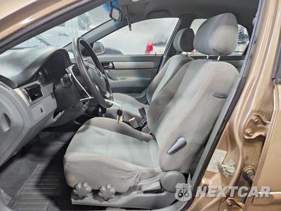 Zdjęcie 7 z 12 samochodu: 2008 SUZUKI FORENZA BASE VIN:KL5JD56ZX8K310478 - miniatura