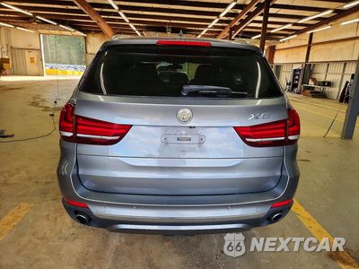 Zdjęcie 6 z 13 samochodu: 2014 BMW X5 XDRIVE35I VIN:5UXKR0C5XE0H28164 - miniatura