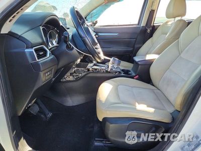 Zdjęcie 7 z 13 samochodu: 2020 MAZDA CX-5 TOURING VIN:JM3KFBCM5L0797861 - miniatura