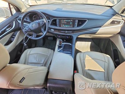 Zdjęcie 8 z 14 samochodu: 2018 BUICK ENCLAVE ESSENCE VIN:5GAERBKW1JJ231656 - miniatura