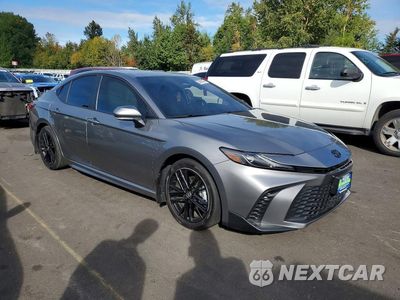 Czwarte zdjęcie samochodu z boku: 2025 TOYOTA CAMRY SE VIN:4T1DBADK4SU530847 - miniatura