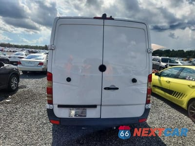 Zdjęcie 6 z 13 samochodu: 2008 DODGE SPRINTER 2500 VIN:WD0PE745785241381 - miniatura