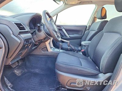 Zdjęcie 7 z 12 samochodu: 2018 SUBARU FORESTER 2.5I PREMIUM VIN:JF2SJAGC2JH587186 - miniatura