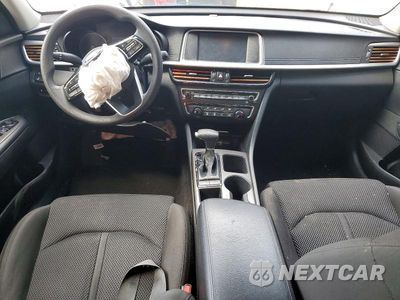 Zdjęcie 8 z 12 samochodu: 2019 KIA OPTIMA LX VIN:5XXGT4L35KG339132 - miniatura