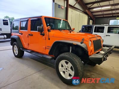 Czwarte zdjęcie samochodu z boku: 2013 JEEP WRANGLER UNLIMITED SPORT VIN:1C4BJWDG5DL520120 - miniatura