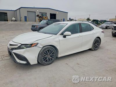 2021 TOYOTA CAMRY SE 4T1G11AK2MU457985 - główne zdjęcie licytacji z USA - miniatura