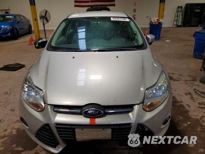 Piąte zdjęcie samochodu w środku: 2014 FORD FOCUS SE VIN:1FADP3K24EL210769 - miniatura