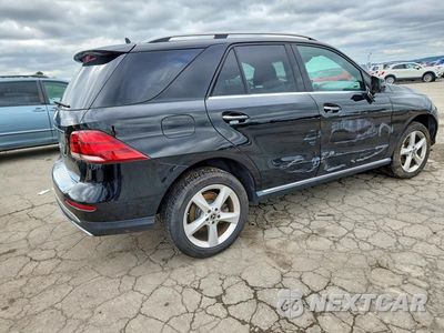 Trzecie zdjęcie samochodu z tyłu: 2018 MERCEDES-BENZ GLE 350 4MATIC VIN:4JGDA5HB3JB115596 - miniatura