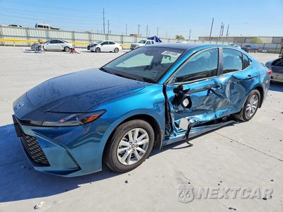 2026 TOYOTA CAMRY LE 4T1DAACK5TU902525 - główne zdjęcie licytacji z USA - miniatura