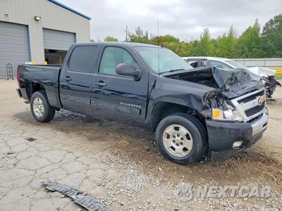Czwarte zdjęcie samochodu z boku: 2011 CHEVROLET SILVERADO C1500 LT VIN:3GCPCSE04BG132865 - miniatura