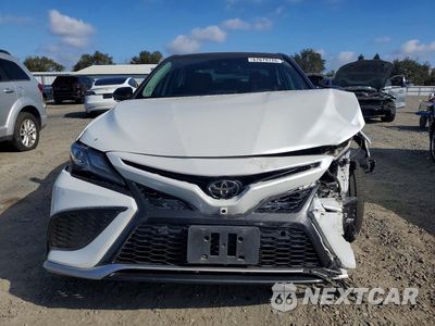Piąte zdjęcie samochodu w środku: 2021 TOYOTA CAMRY XSE V6 VIN:4T1KZ1AK8MU053222 - miniatura