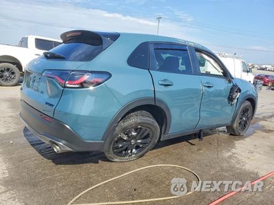 Trzecie zdjęcie samochodu z tyłu: 2026 HONDA HR-V SPORT VIN:3CZRZ1H59TM744565 - miniatura