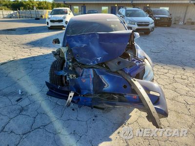 Piąte zdjęcie samochodu w środku: 2018 TESLA MODEL 3 VIN:5YJ3E1EA8JF038424 - miniatura