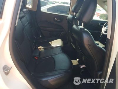 Zdjęcie 10 z 12 samochodu: 2019 JEEP COMPASS LATITUDE VIN:3C4NJDBB5KT641708 - miniatura