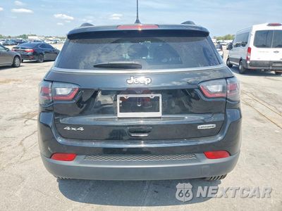 Zdjęcie 6 z 12 samochodu: 2022 JEEP COMPASS LATITUDE LUX VIN:3C4NJDFB0NT183123 - miniatura