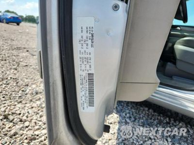 Zdjęcie 13 z 13 samochodu: 2009 VOLKSWAGEN ROUTAN SEL VIN:2V8HW54X09R511009 - miniatura