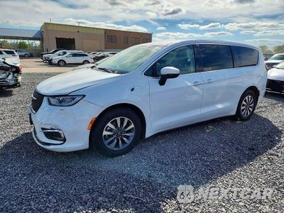 2023 CHRYSLER PACIFICA HYBRID TOURING L 2C4RC1L72PR572460 - główne zdjęcie licytacji z USA - miniatura