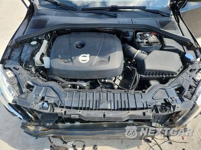 Zdjęcie 11 z 12 samochodu: 2015 VOLVO V60 PREMIER+ VIN:YV140MEC4F1195206 - miniatura