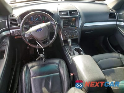 Zdjęcie 8 z 13 samochodu: 2016 FORD EXPLORER XLT VIN:1FM5K8D85GGA83744 - miniatura