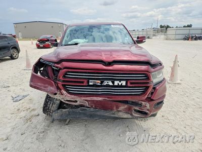 Piąte zdjęcie samochodu w środku: 2022 RAM 1500 LARAMIE VIN:1C6RREJTXNN291109 - miniatura