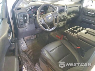 Zdjęcie 8 z 12 samochodu: 2021 CHEVROLET SILVERADO C1500 VIN:3GCNWAEH6MG205946 - miniatura