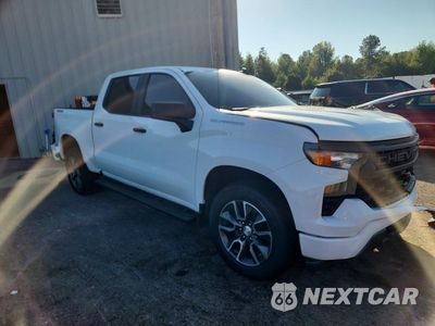 Czwarte zdjęcie samochodu z boku: 2022 CHEVROLET SILVERADO K1500 CUSTOM VIN:1GCPDBEK9NZ623001 - miniatura