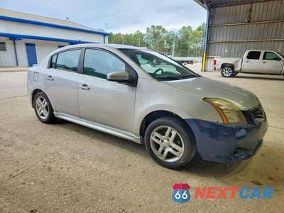 Czwarte zdjęcie samochodu z boku: 2011 NISSAN SENTRA 2.0 VIN:3N1AB6AP7BL642172 - miniatura