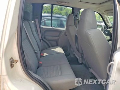 Zdjęcie 10 z 12 samochodu: 2007 JEEP LIBERTY SPORT VIN:1J4GL48K17W710304 - miniatura