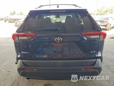 Zdjęcie 6 z 13 samochodu: 2020 TOYOTA RAV4 XLE VIN:2T3W1RFV1LW098809 - miniatura