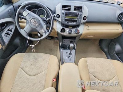Zdjęcie 8 z 14 samochodu: 2009 TOYOTA RAV4 BASE VIN:2T3BF33V39W012488 - miniatura
