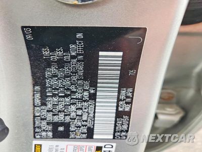Zdjęcie 13 z 13 samochodu: 2004 TOYOTA HIGHLANDER BASE VIN:JTEEP21A640006701 - miniatura