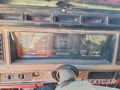 Zdjęcie 9 z 11 samochodu: 1986 FORD F350 VIN:2FTJW36L9GCA46628 - miniatura