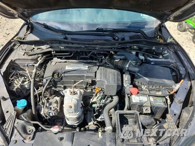Zdjęcie 11 z 12 samochodu: 2013 HONDA ACCORD SPORT VIN:1HGCR2E52DA169974 - miniatura