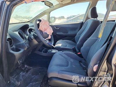 Zdjęcie 7 z 13 samochodu: 2012 HONDA FIT VIN:JHMGE8H38CC017188 - miniatura