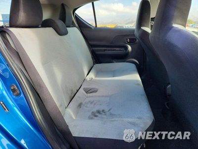 Zdjęcie 10 z 12 samochodu: 2017 TOYOTA PRIUS C ONE VIN:JTDKDTB34H1596452 - miniatura