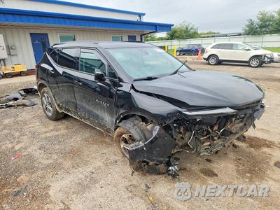 Czwarte zdjęcie samochodu z boku: 2023 CHEVROLET BLAZER 3LT VIN:3GNKBJRS4PS160700 - miniatura