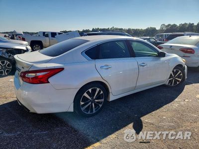 Trzecie zdjęcie samochodu z tyłu: 2016 NISSAN ALTIMA 2.5 SR VIN:1N4AL3AP2GC206475 - miniatura