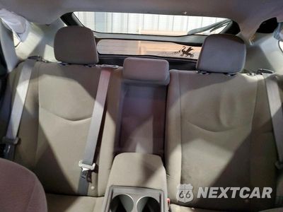 Zdjęcie 10 z 14 samochodu: 2015 TOYOTA PRIUS TWO VIN:JTDKN3DU5F0410312 - miniatura