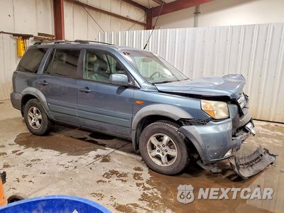 Czwarte zdjęcie samochodu z boku: 2006 HONDA PILOT EX VIN:2HKYF18526H512636 - miniatura