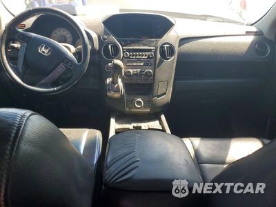 Zdjęcie 8 z 13 samochodu: 2015 HONDA PILOT TOURING VIN:5FNYF4H93FB009488 - miniatura