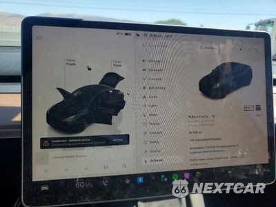 Zdjęcie 9 z 14 samochodu: 2023 TESLA MODEL Y VIN:7SAYGDEE6PF922944 - miniatura