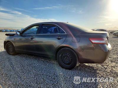Drugie zdjęcie samochodu z przodu: 2011 TOYOTA CAMRY LE VIN:4T1BF3EK2BU129917 - miniatura